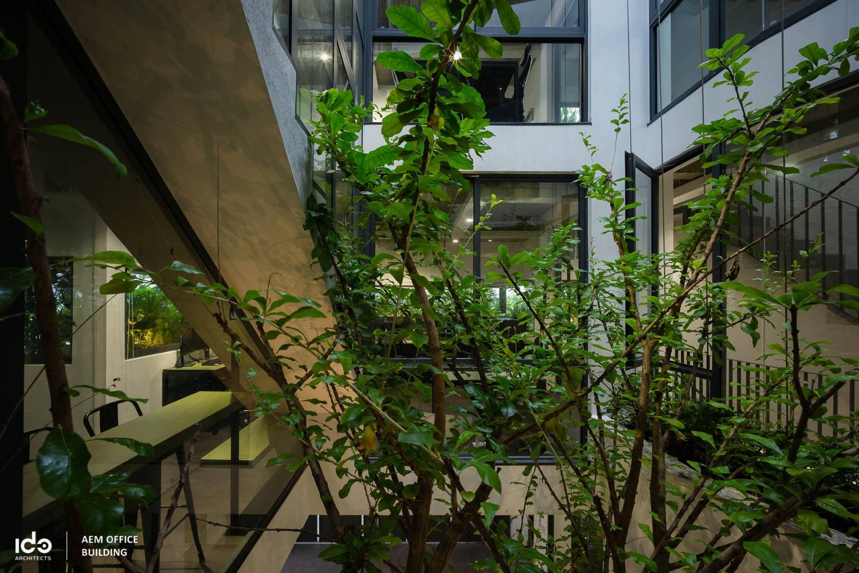 ẢNH HOÀN THIỆN AEM OFFICE BUILDING - ĐÀ NẴNG 19